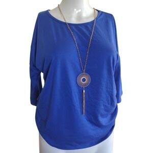 marci top woman's M royal blue shirt skeeves scoop neck with Gold Color necklace